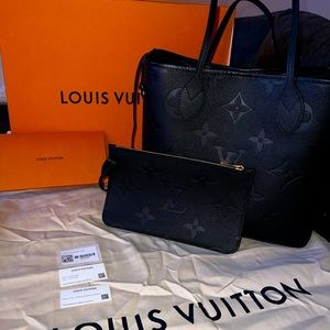 Louis Vuitton Neverfull Bag MM with pouch, gift box, and dust bag